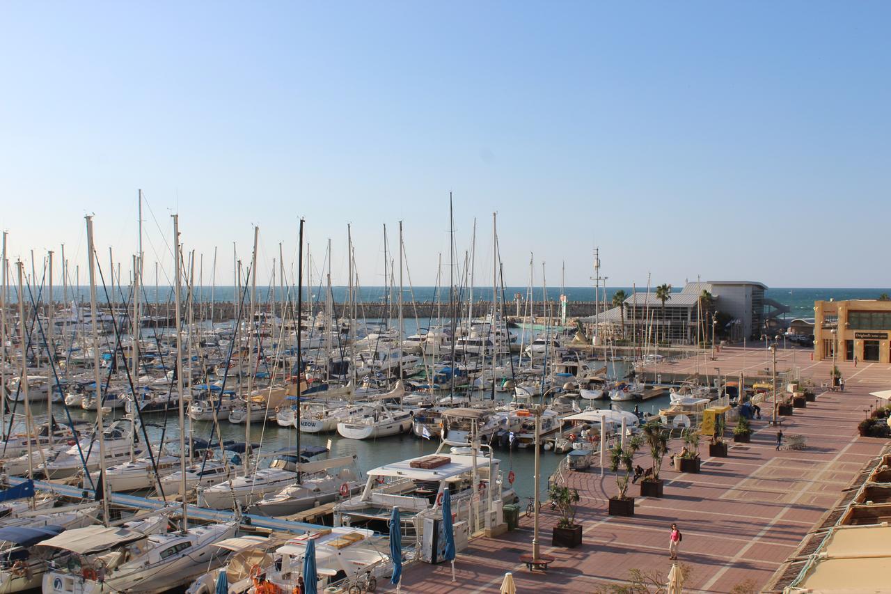 First Class Marina Herzlia Herzliya Exterior photo